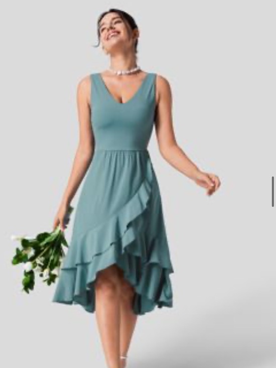 HALARA Dresses & Skirts - HALARA- Breezeful V-neck cut-out Midi dress